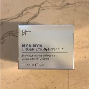 it Cosmetics Bye-Bye Under Eye Cream